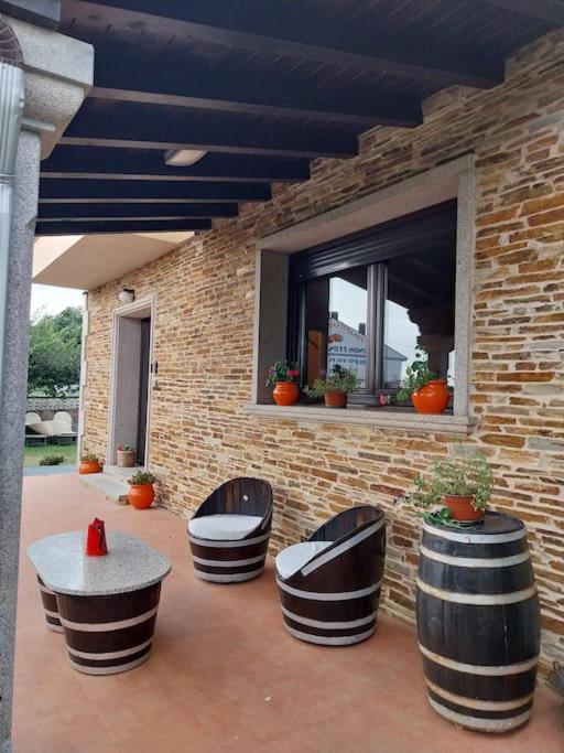 Vivienda Turistica Os Galegos En Palas De Rey Palas de Rei Eksteriør bilde